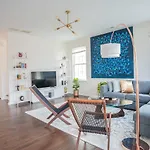 New Luxury Quiet Island Atlantic City Getaway